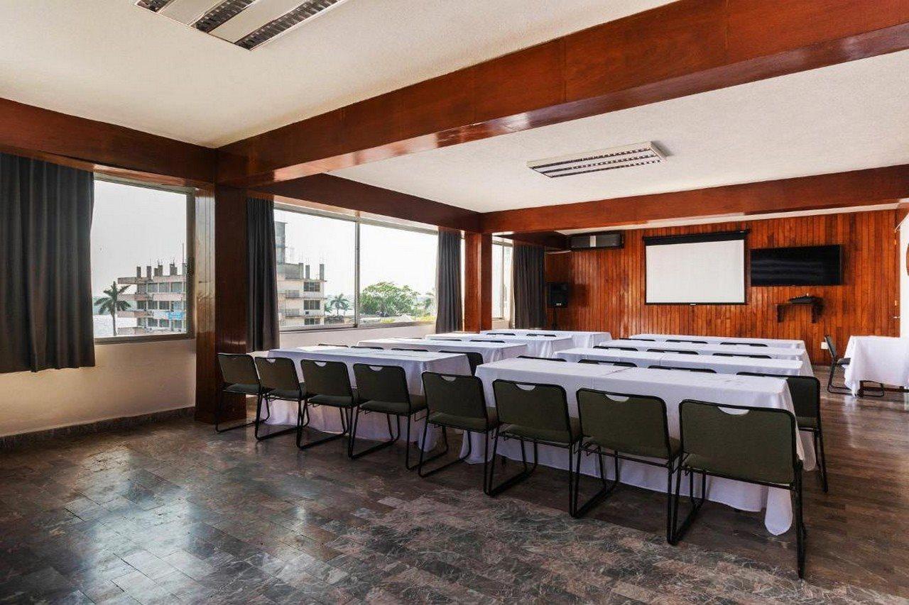 Capital O Florida Tuxpan, Veracruz Tuxpan  Exterior photo